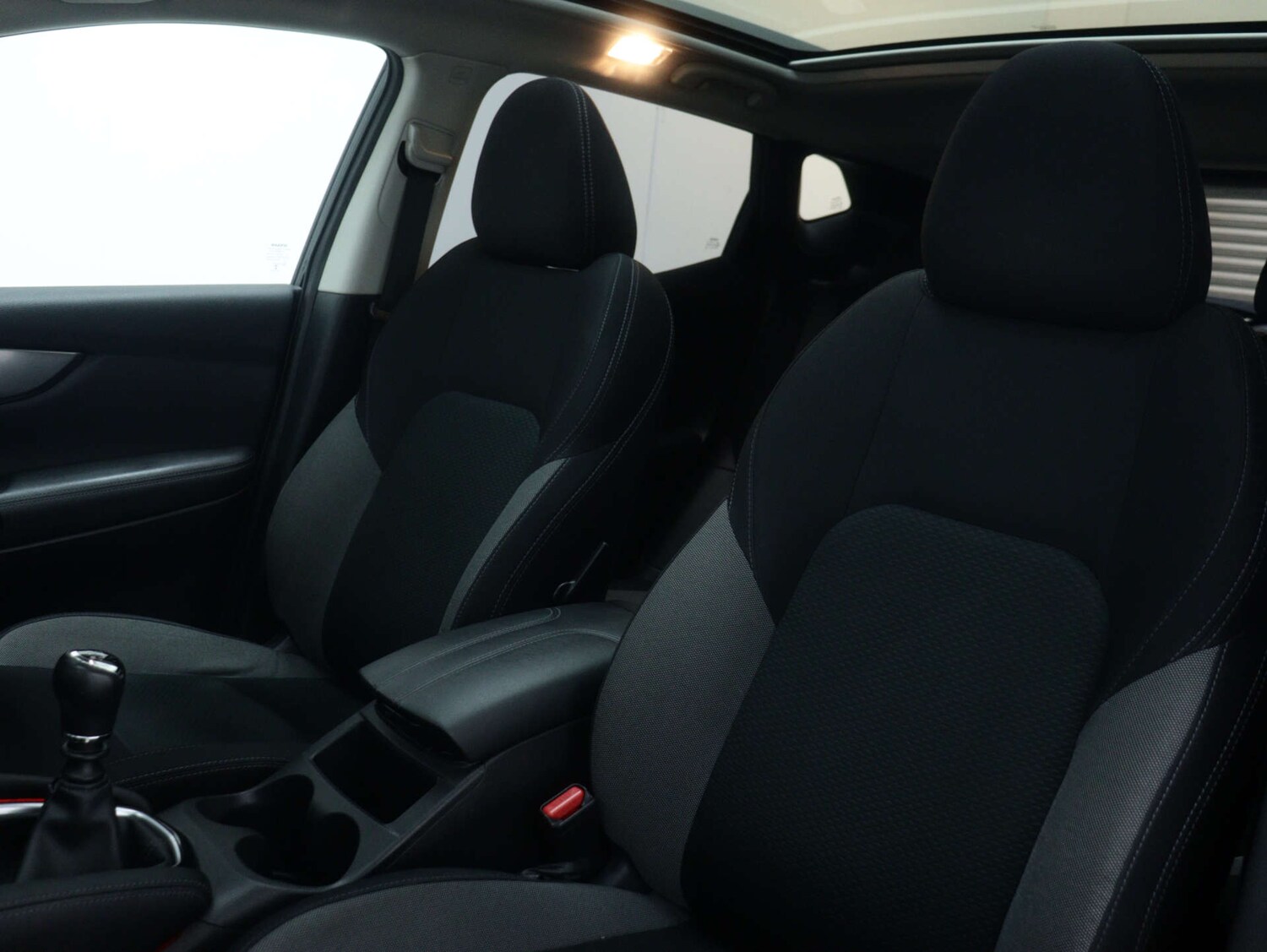 Used Nissan Qashqai 2018 for sale - 76948241: Photo 43