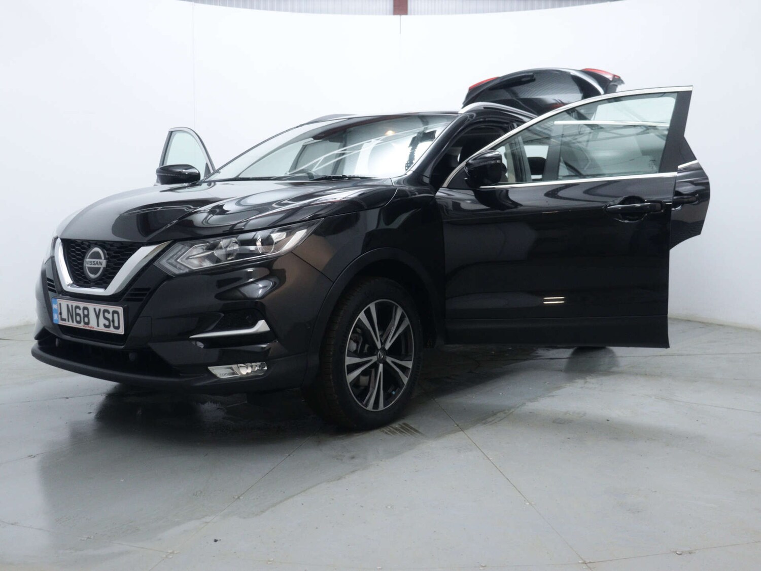 Used Nissan Qashqai 2018 for sale - 76948241: Photo 52