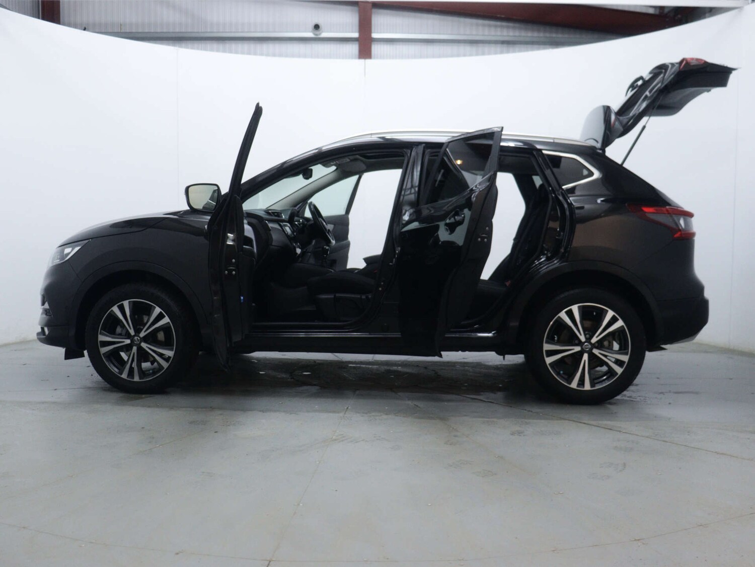 Used Nissan Qashqai 2018 for sale - 76948241: Photo 53