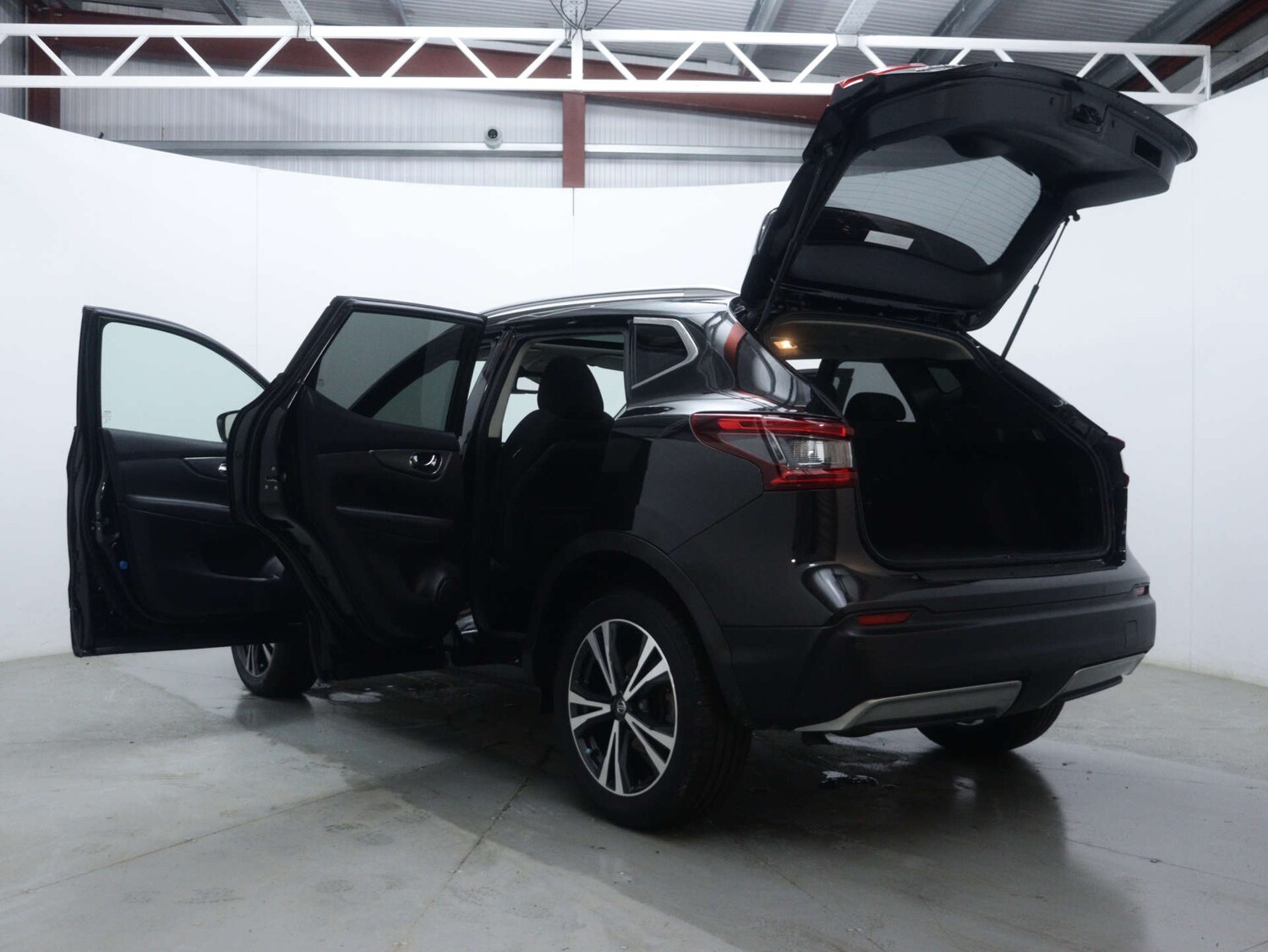 Used Nissan Qashqai 2018 for sale - 76948241: Photo 54