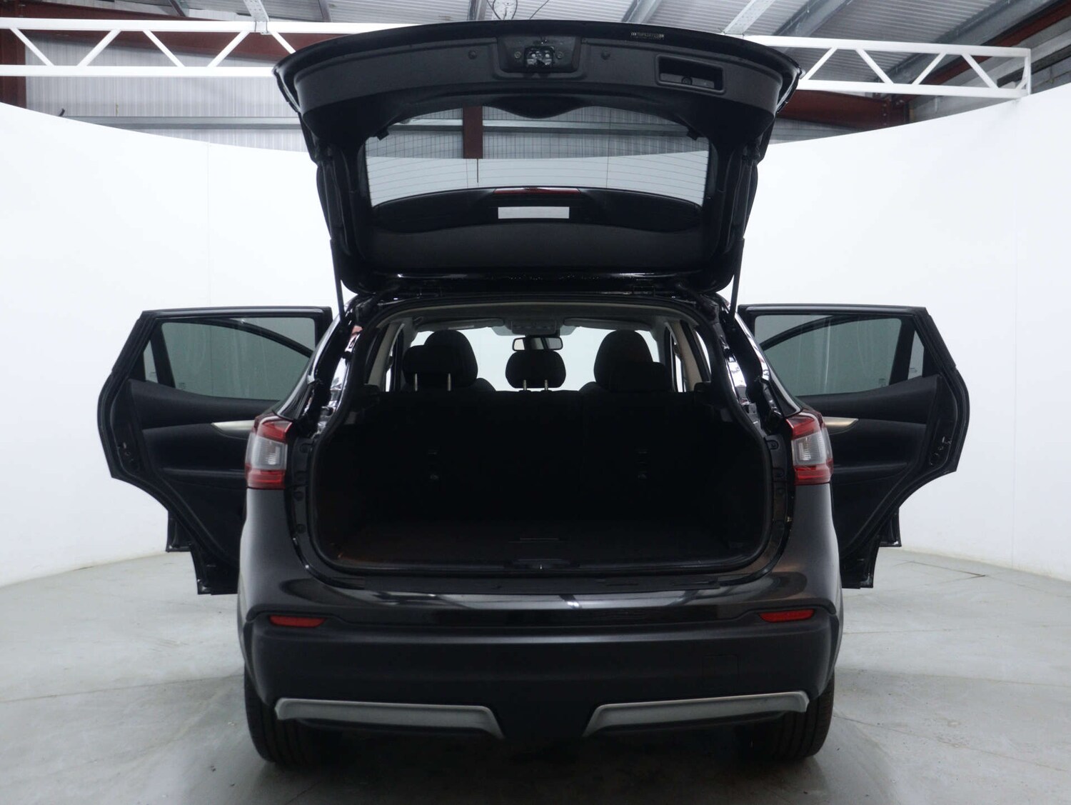 Used Nissan Qashqai 2018 for sale - 76948241: Photo 55