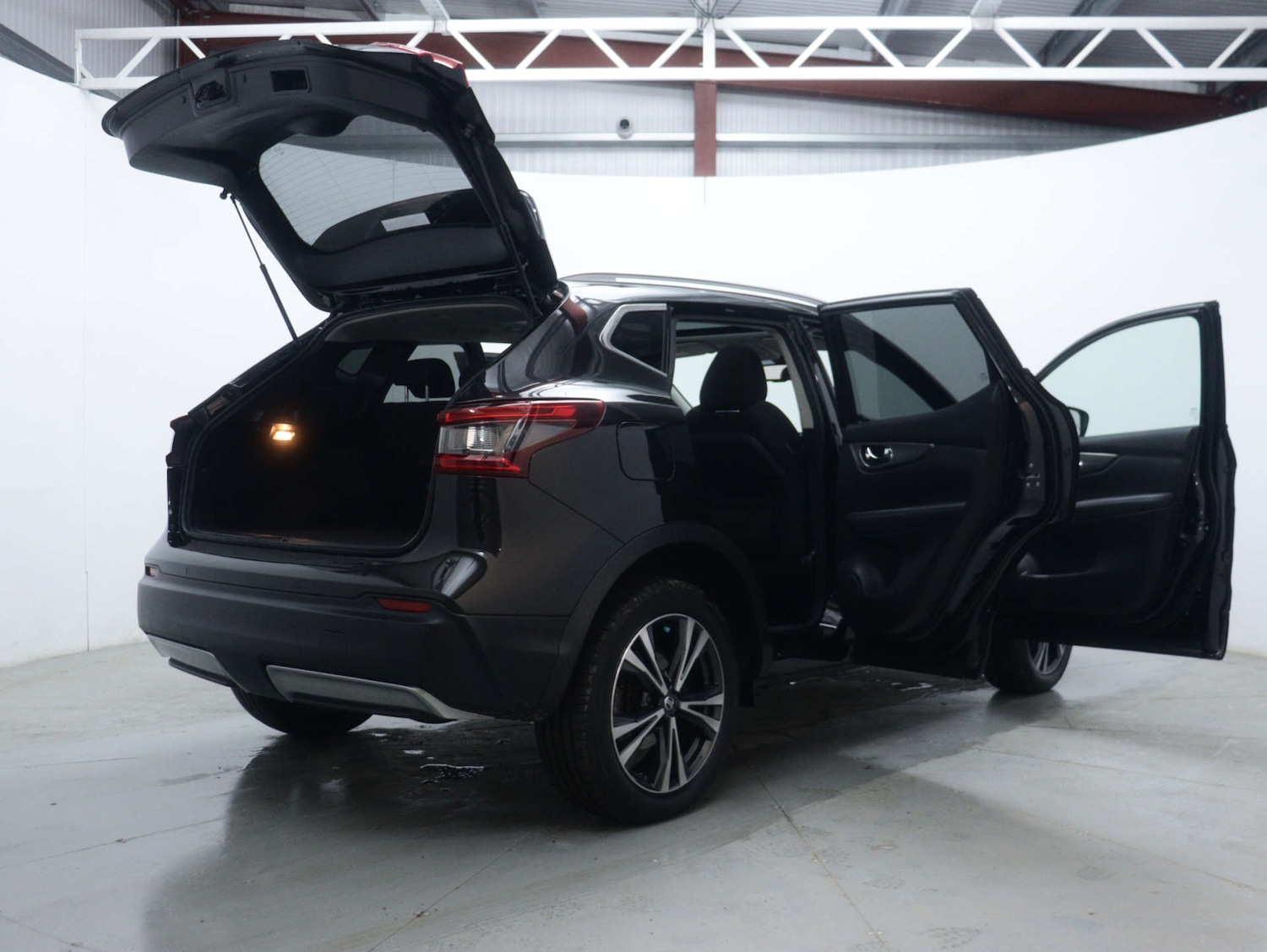 Used Nissan Qashqai 2018 for sale - 76948241: Photo 56