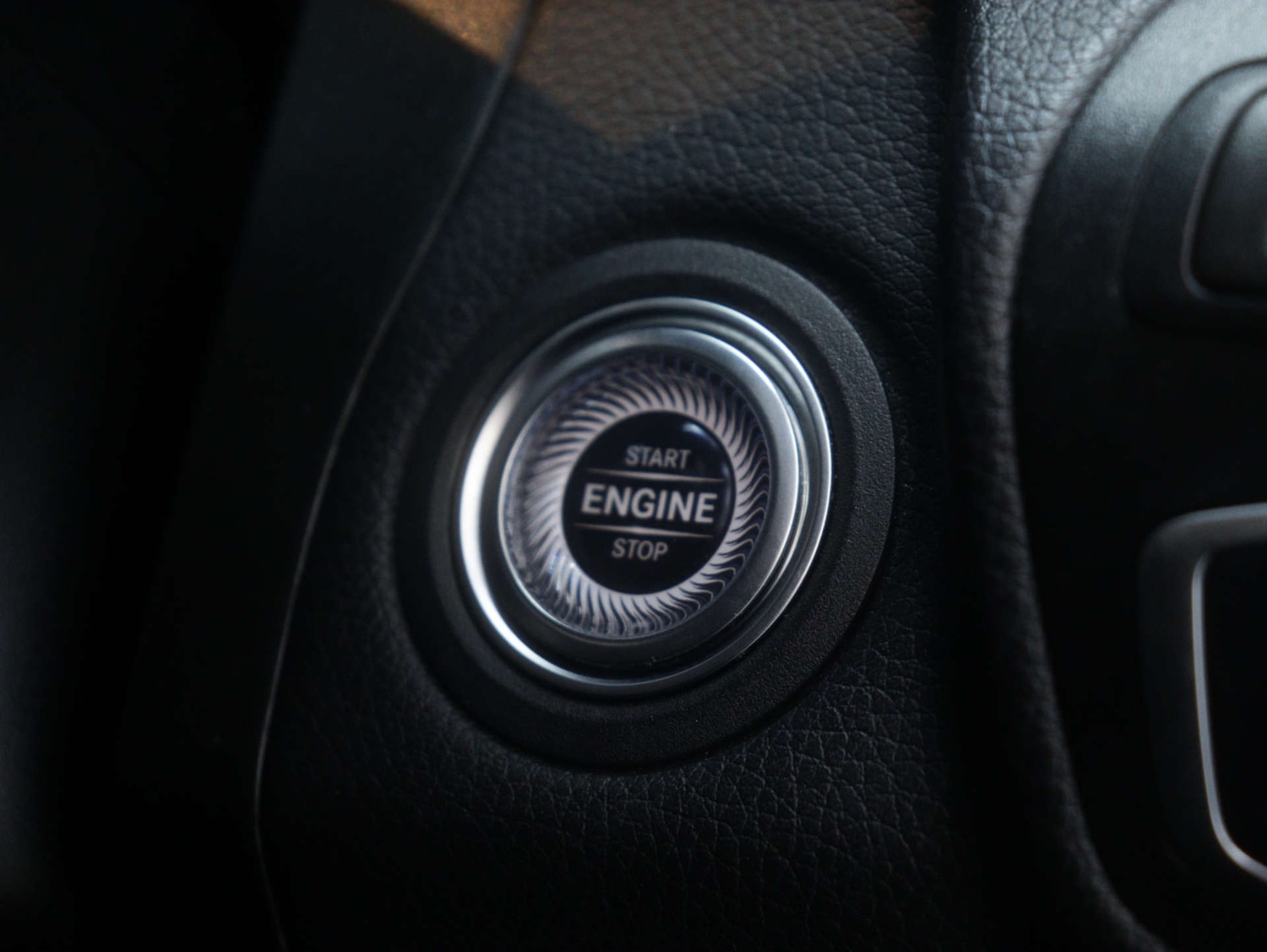 Used Mercedes-Benz GLC 2022 for sale - 77148695: Photo 34