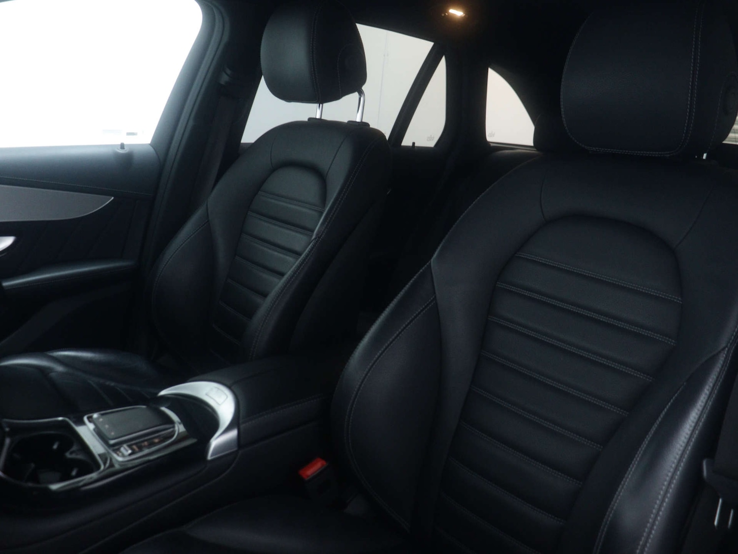 Used Mercedes-Benz GLC 2022 for sale - 77148695: Photo 44