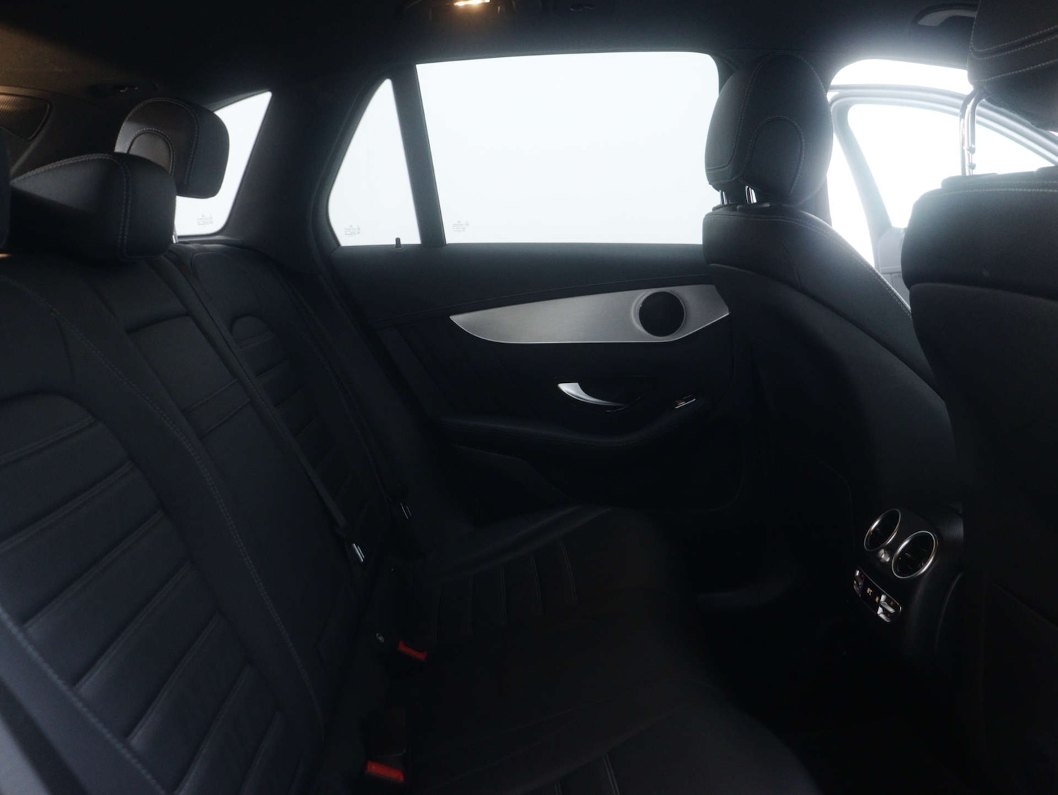 Used Mercedes-Benz GLC 2022 for sale - 77148695: Photo 47