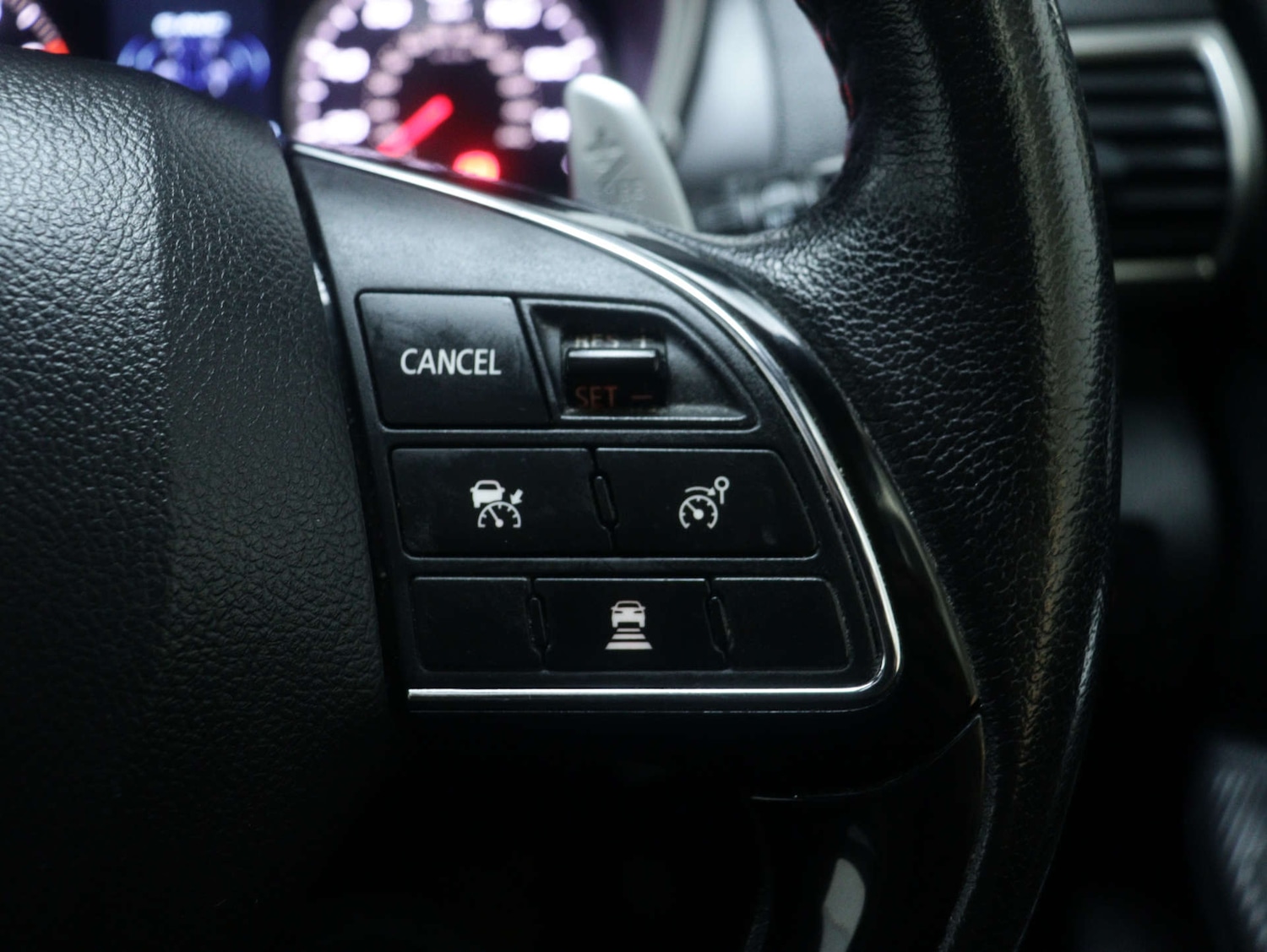 Used Mitsubishi Eclipse Cross 2018 for sale - 77069424: Photo 40