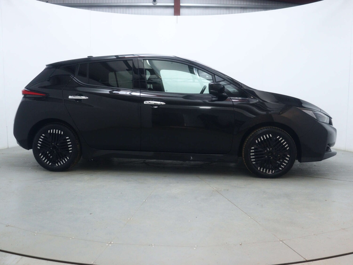 Used Nissan Leaf 2022 for sale - 77523093: Photo 12