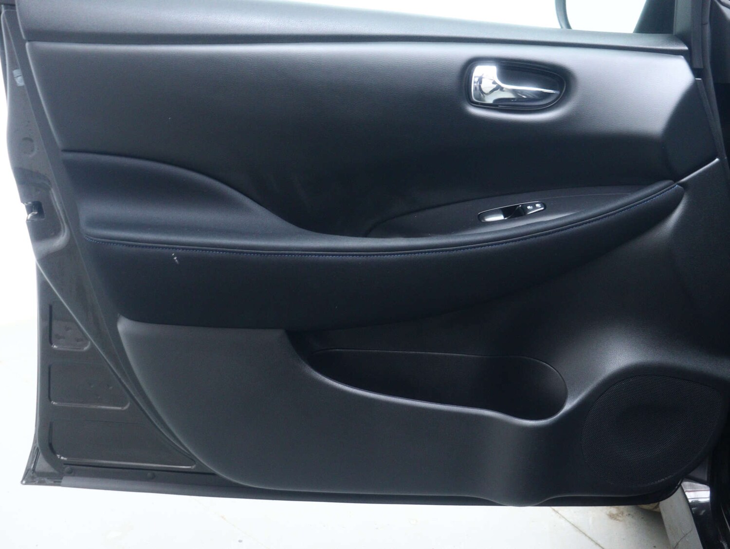 Used Nissan Leaf 2022 for sale - 77523093: Photo 46