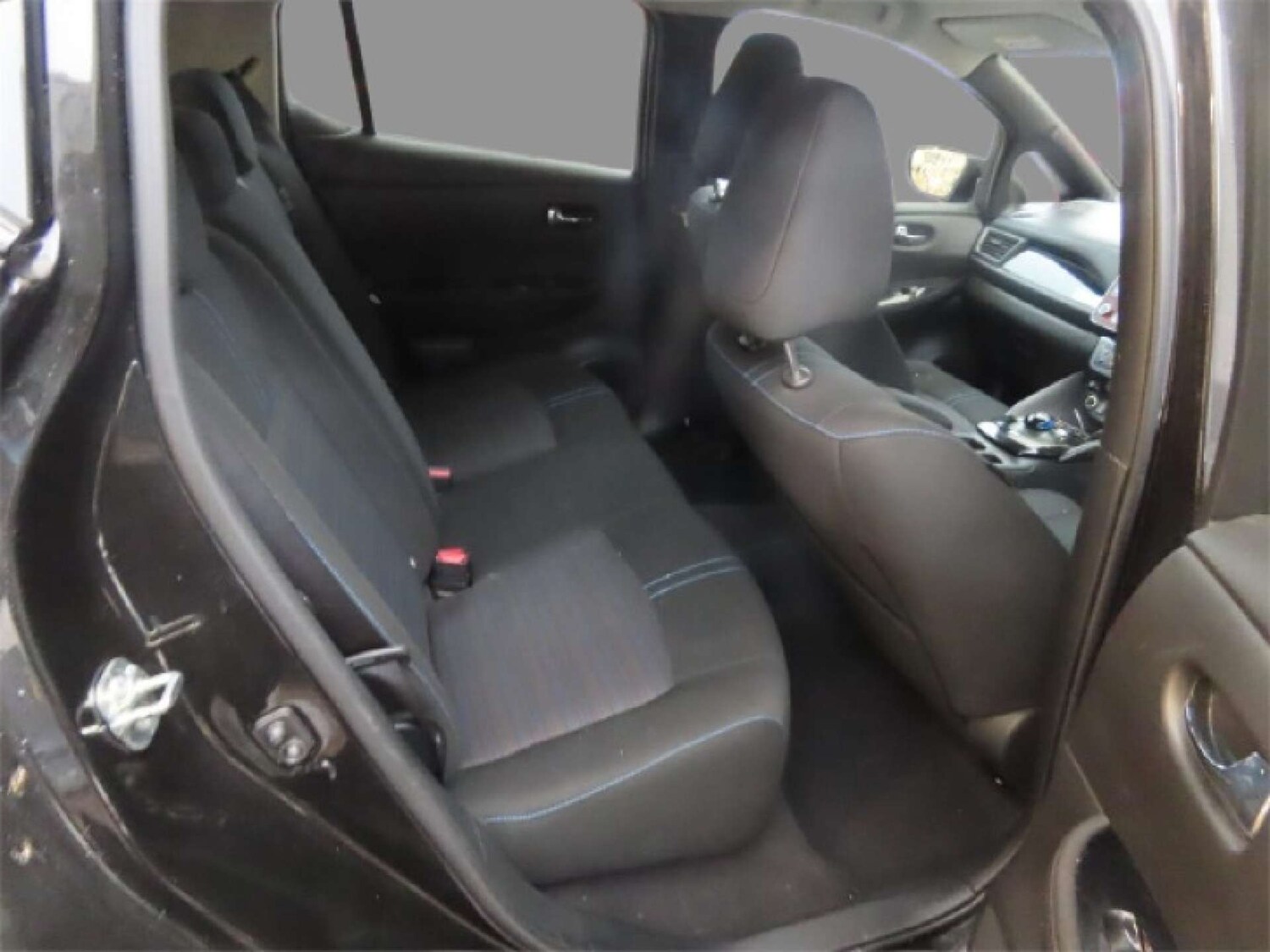 Used Nissan Leaf 2022 for sale - 77523093: Photo 9