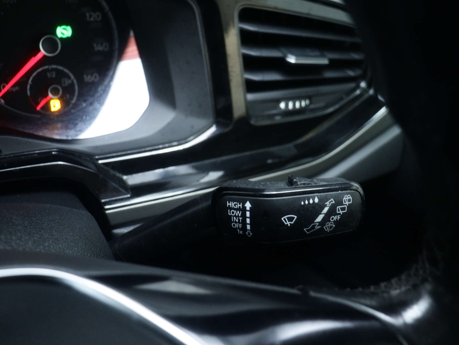 Used Volkswagen Polo 2021 for sale - 76894429: Photo 38