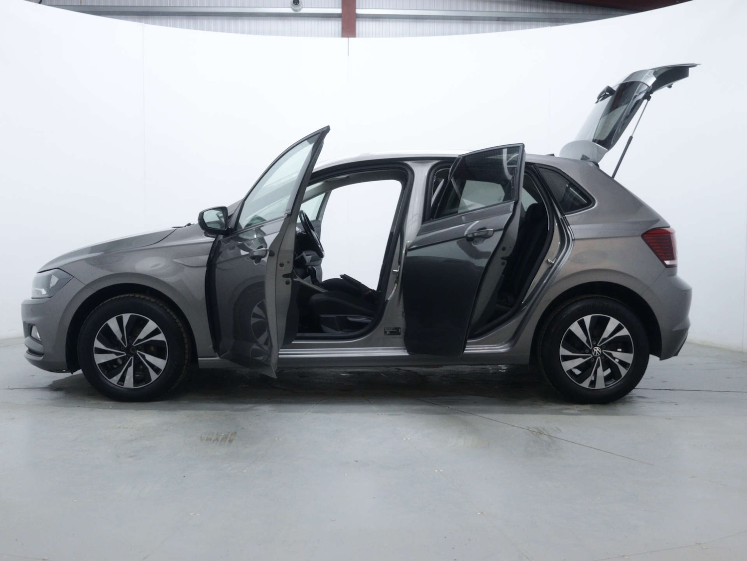 Used Volkswagen Polo 2021 for sale - 76894429: Photo 55