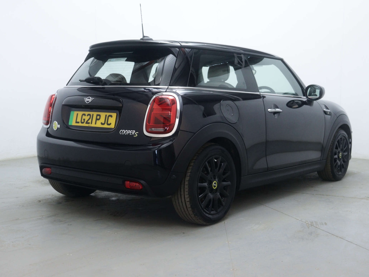Used MINI Hatch 2021 for sale - 76878086: Photo 11