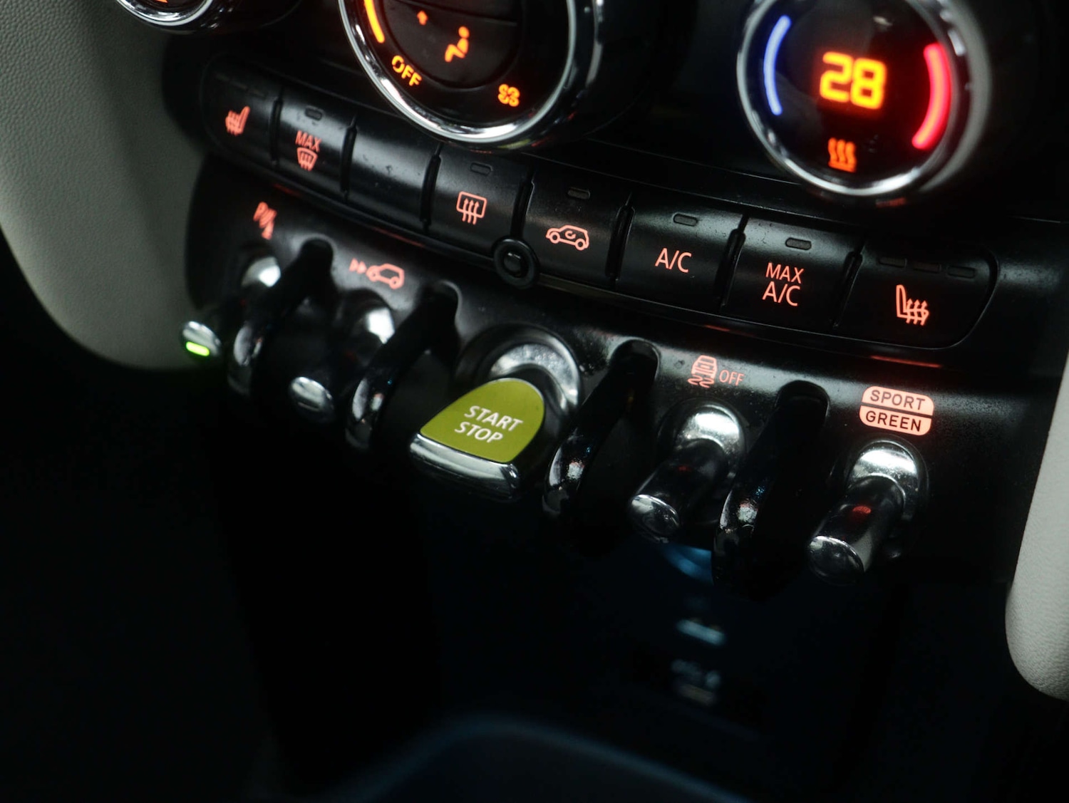 Used MINI Hatch 2021 for sale - 76878086: Photo 31