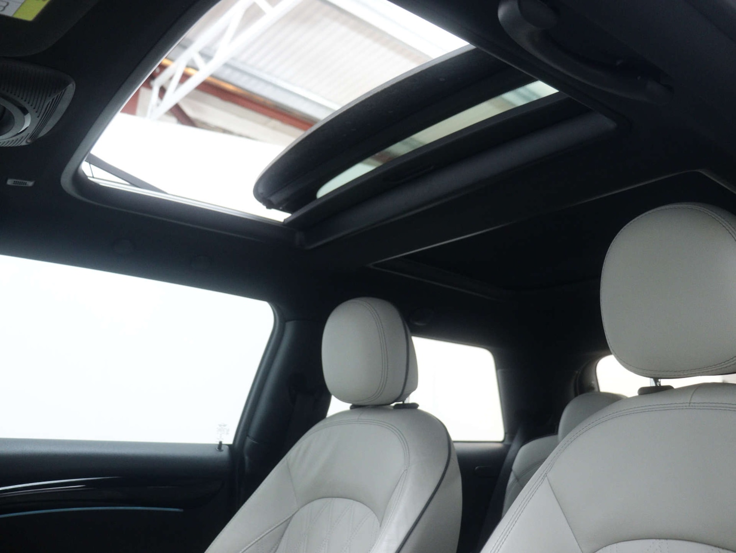 Used MINI Hatch 2021 for sale - 76878086: Photo 48