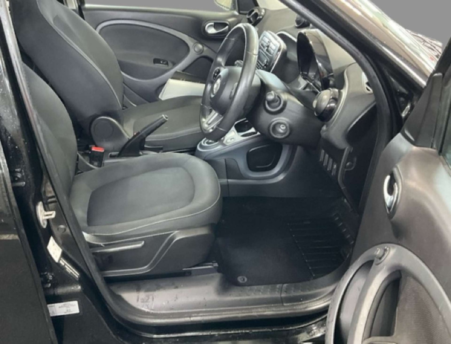 Used smart forfour 2018 for sale - 76718842: Photo 12