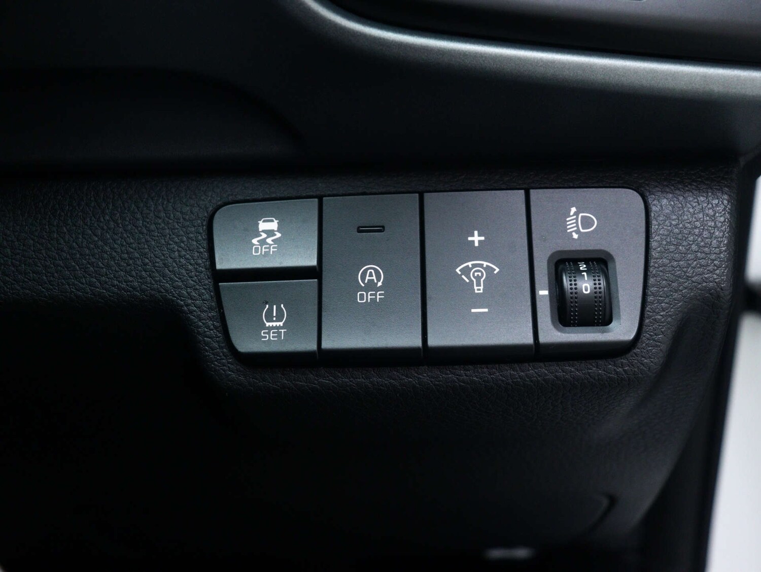 Used Kia Stonic 2021 for sale - 78176808: Photo 34