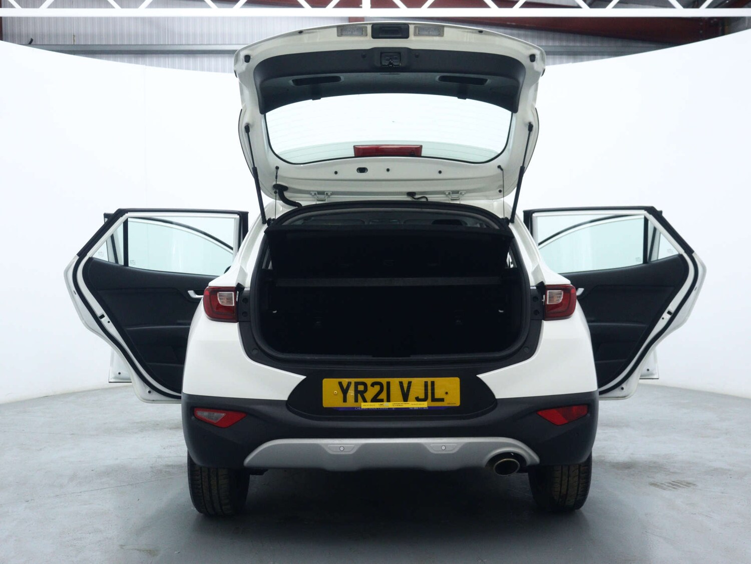 Used Kia Stonic 2021 for sale - 78176808: Photo 52