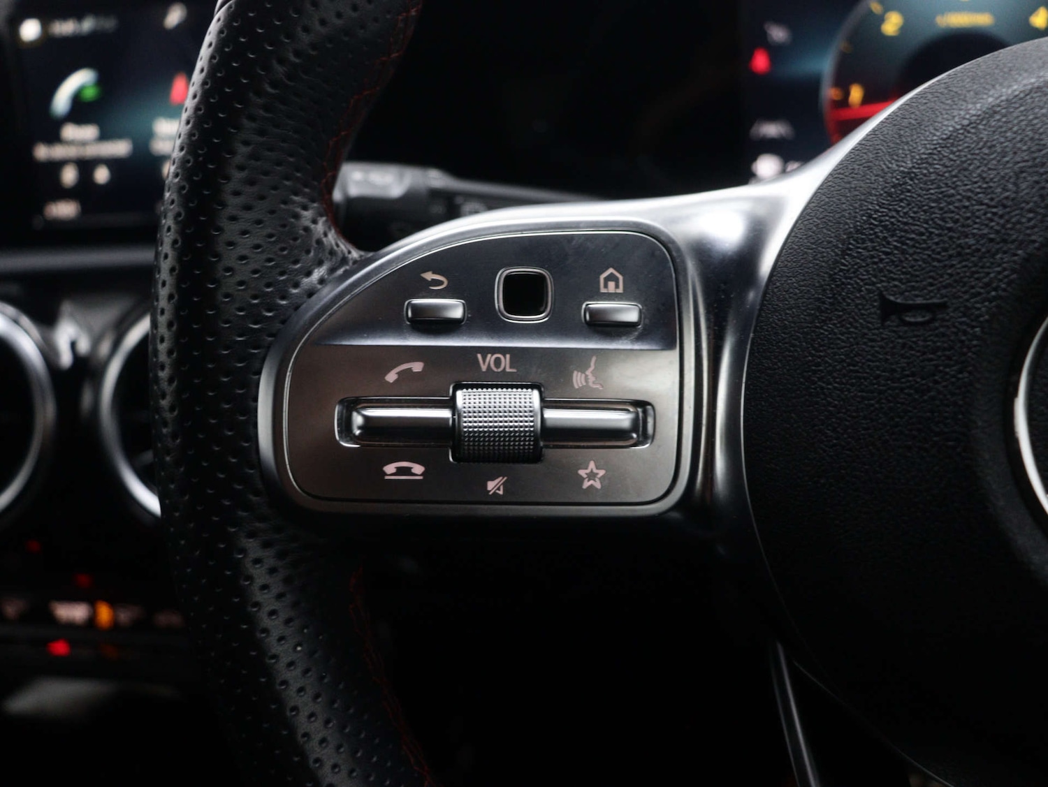 Used Mercedes-Benz A-Class 2021 for sale - 76352641: Photo 35