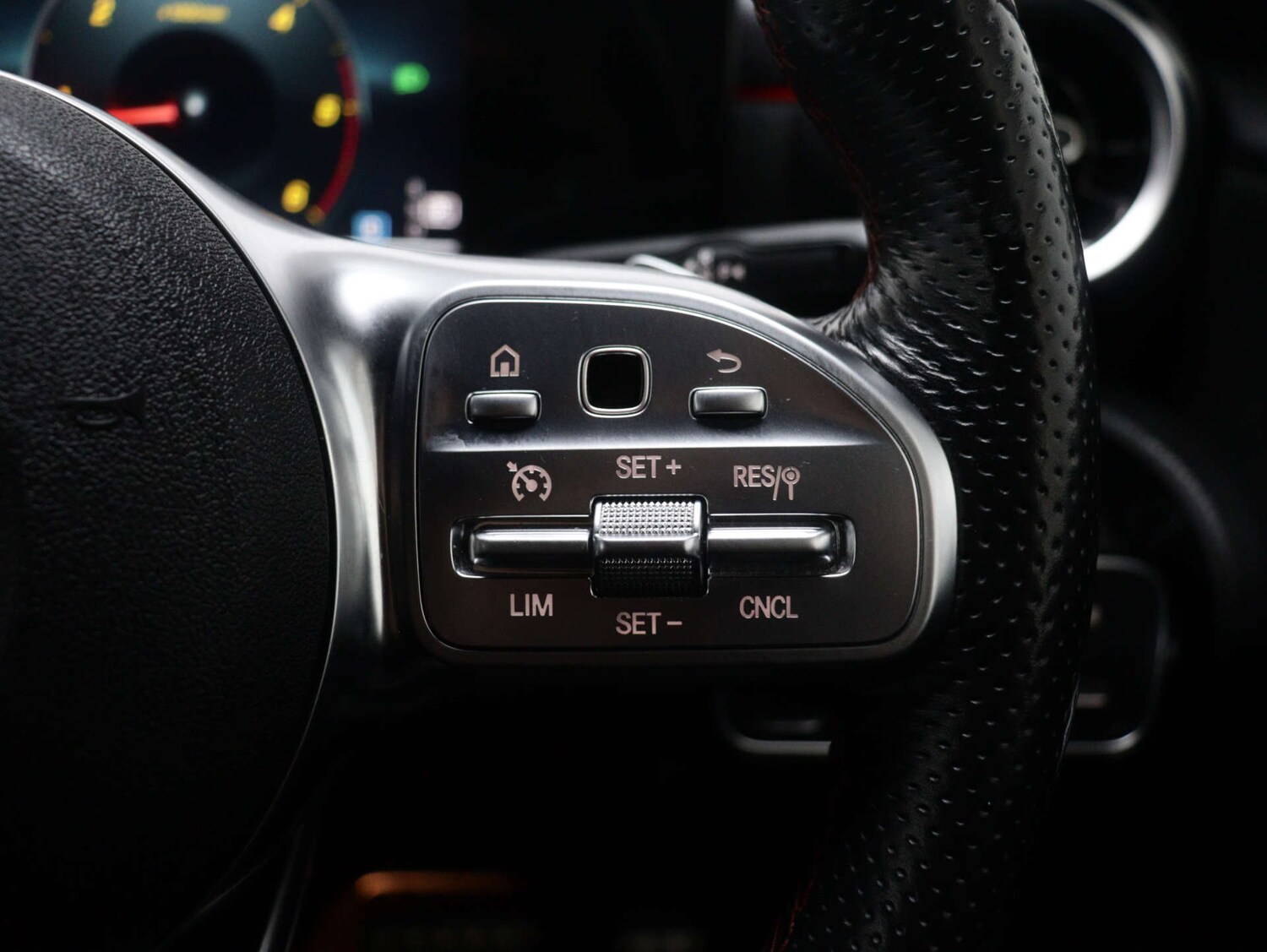 Used Mercedes-Benz A-Class 2021 for sale - 76352641: Photo 36