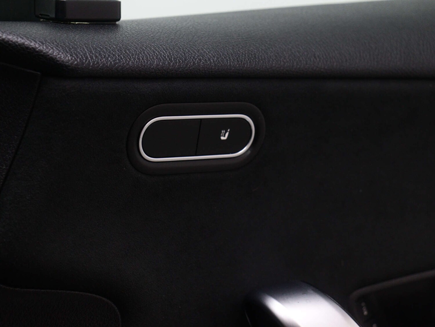 Used Mercedes-Benz A-Class 2021 for sale - 76352641: Photo 40