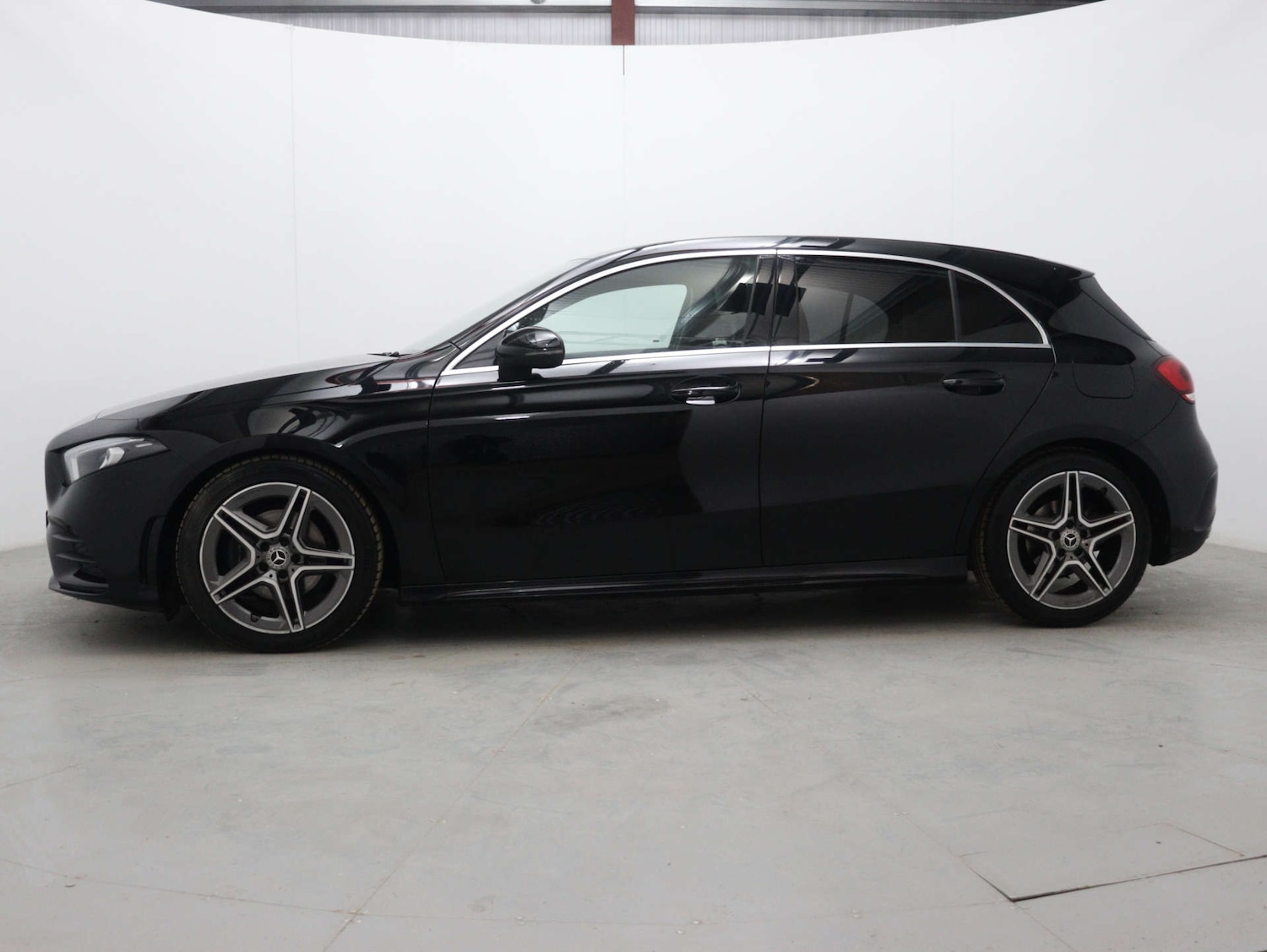 Used Mercedes-Benz A-Class 2021 for sale - 76352641: Photo 8