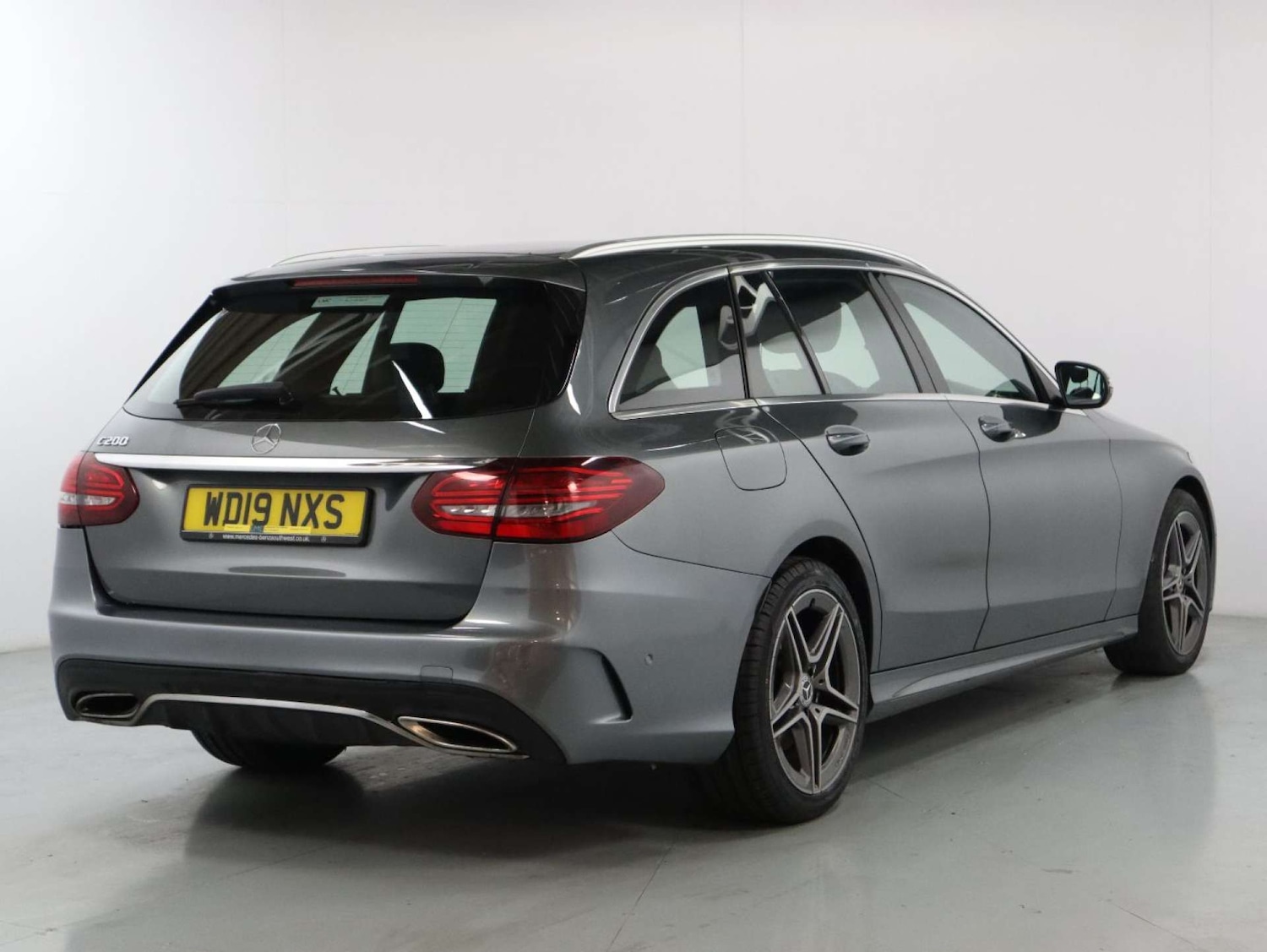 Used Mercedes-Benz C Class 2019 for sale - 77406076: Photo 8