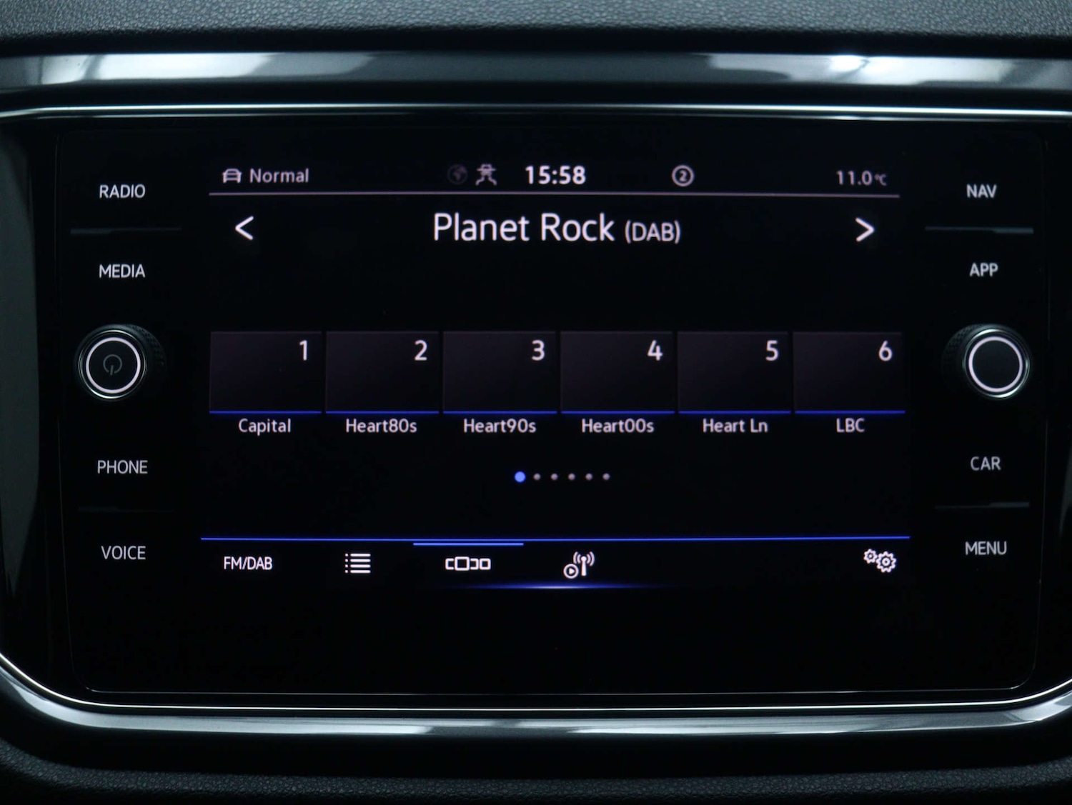 Used Volkswagen T-Roc 2021 for sale - 77984265: Photo 21