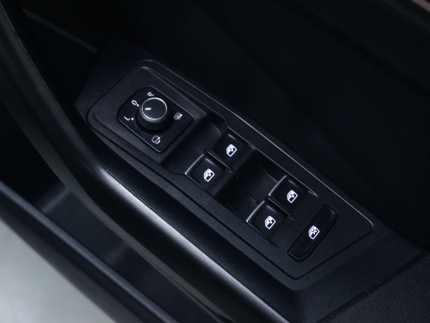 Used Volkswagen T-Roc 2021 for sale - 77984265: Photo 40