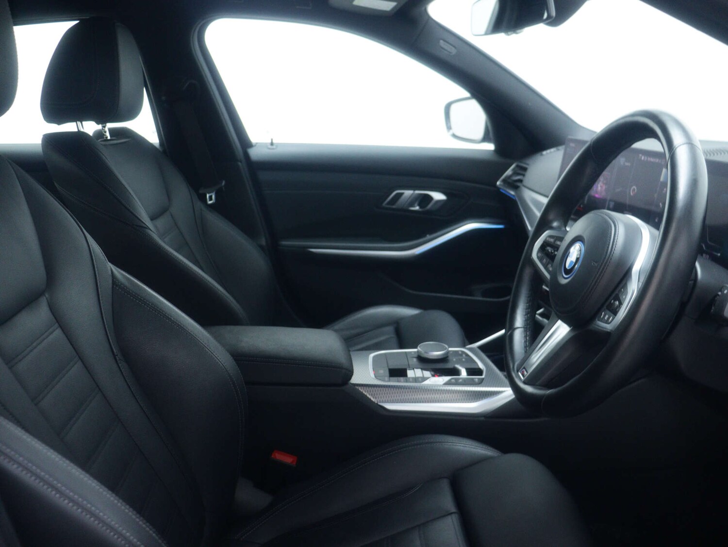 Used BMW 3 Series 2023 for sale - 77591925: Photo 45