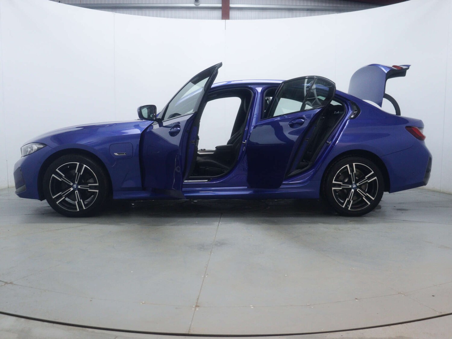 Used BMW 3 Series 2023 for sale - 77591925: Photo 59