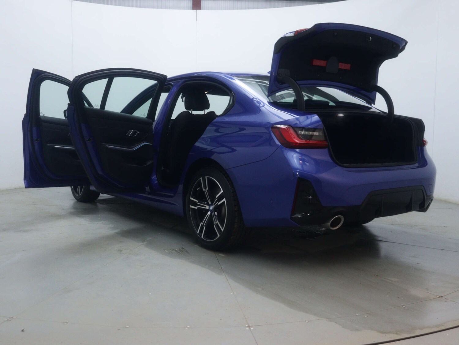 Used BMW 3 Series 2023 for sale - 77591925: Photo 60