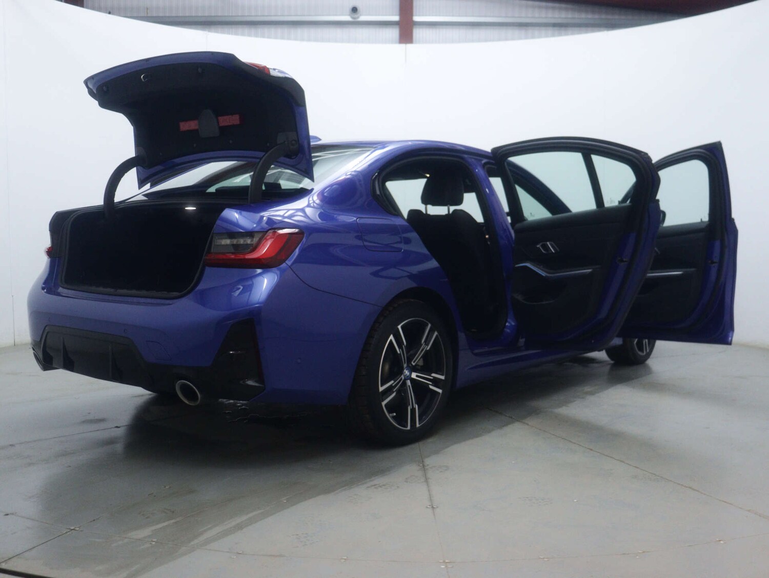 Used BMW 3 Series 2023 for sale - 77591925: Photo 62