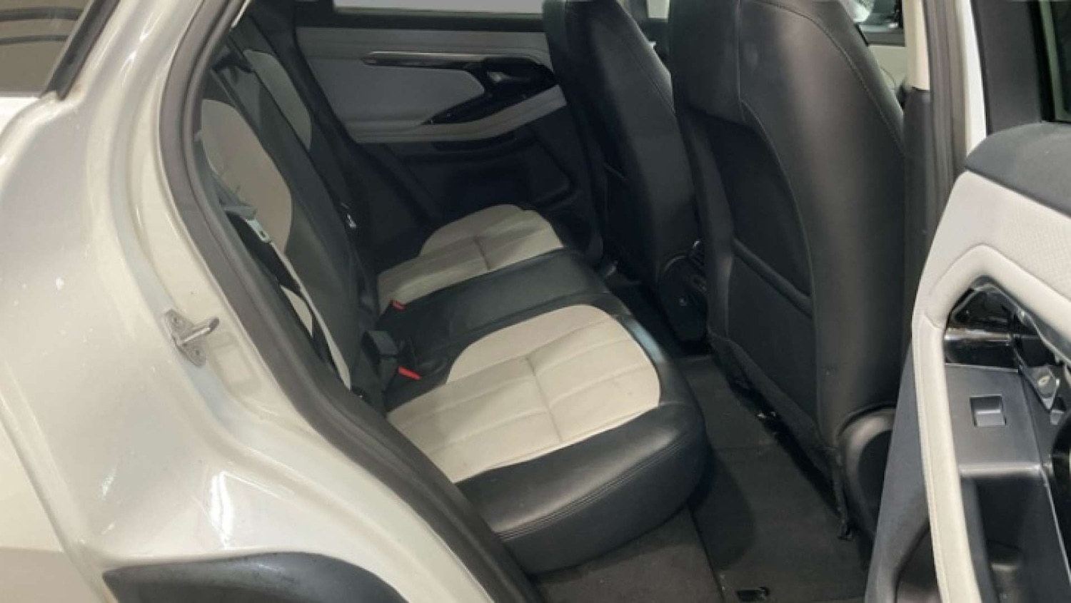 Used Land Rover Range Rover Evoque 2021 for sale - 76362817: Photo 11