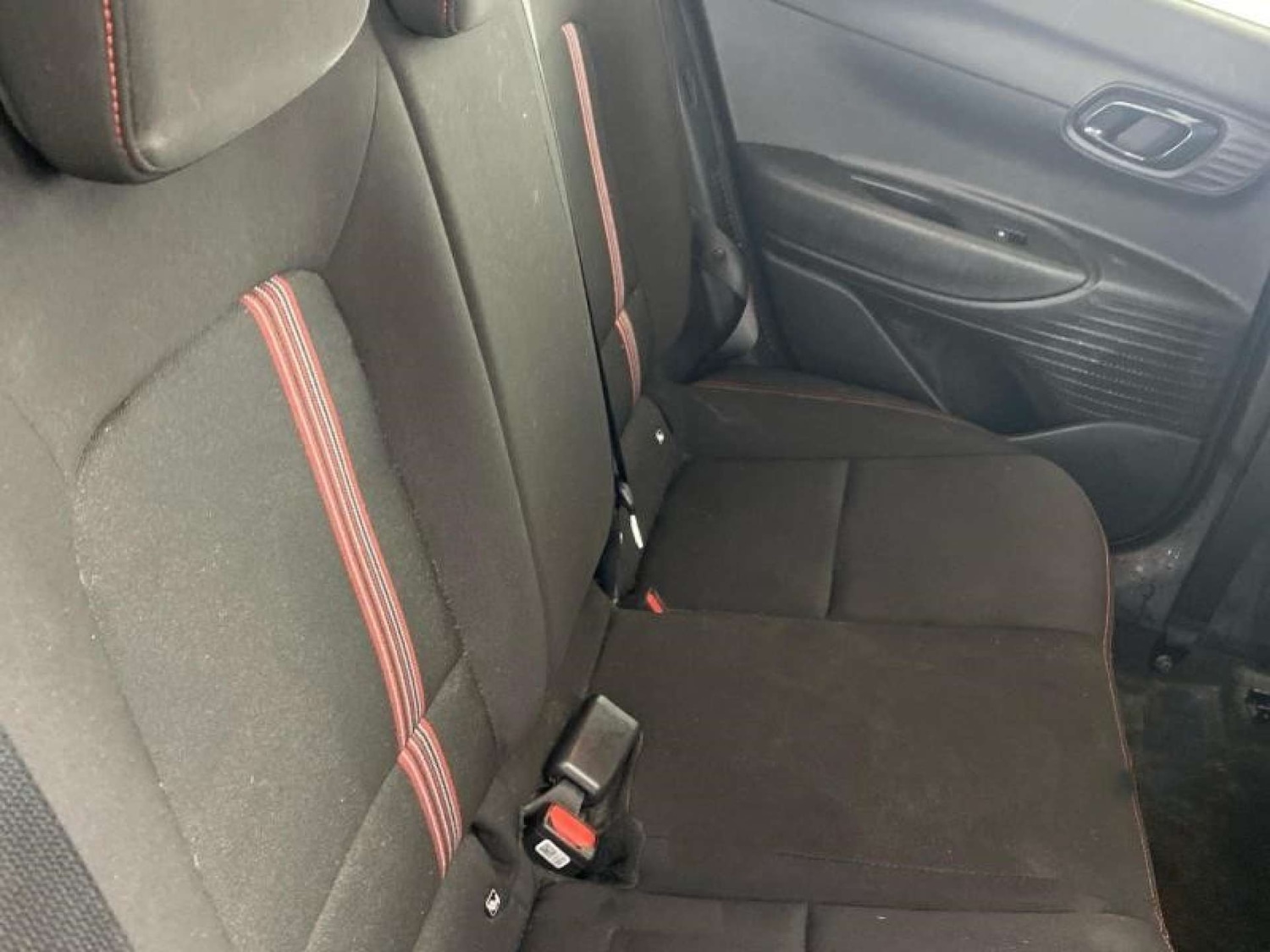 Used Hyundai i20 2023 for sale - 76894405: Photo 8