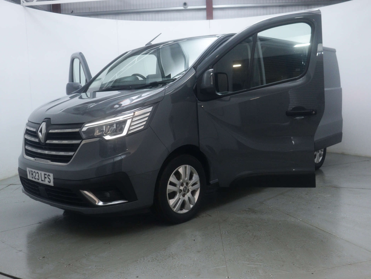 Used Renault Trafic 2023 for sale - 77261371: Photo 49