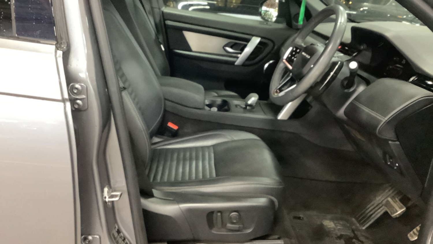 Used Land Rover Discovery Sport 2023 for sale - 76829732: Photo 12