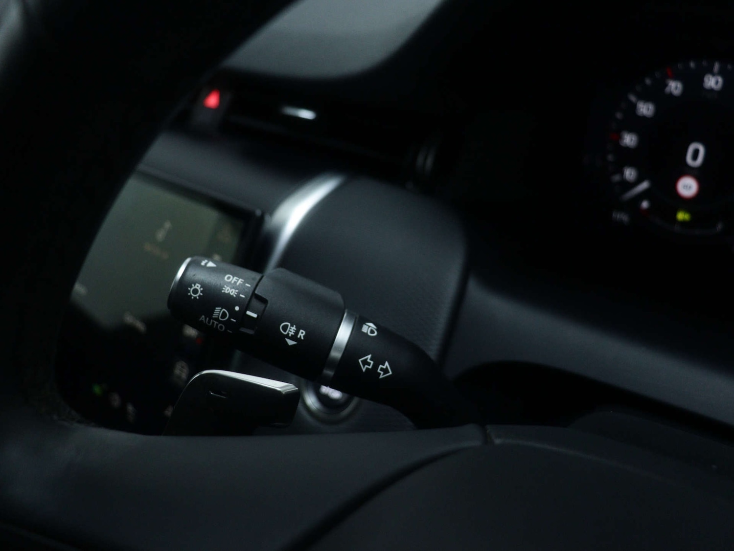 Used Land Rover Discovery Sport 2023 for sale - 76829732: Photo 43