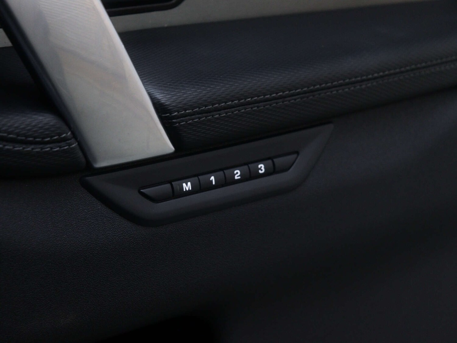 Used Land Rover Discovery Sport 2023 for sale - 76829732: Photo 47