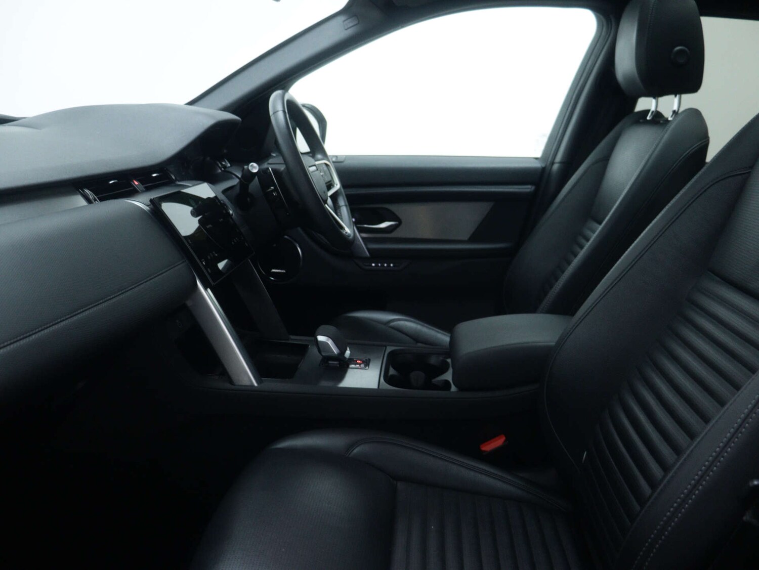 Used Land Rover Discovery Sport 2023 for sale - 76829732: Photo 54