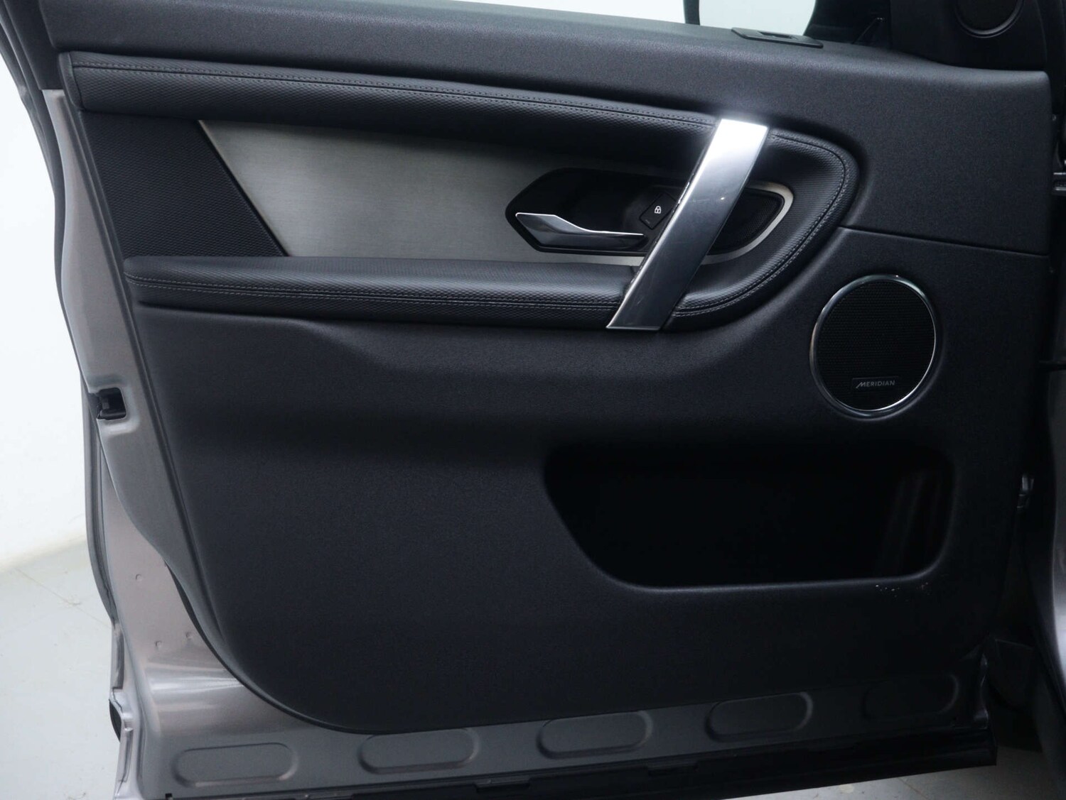 Used Land Rover Discovery Sport 2023 for sale - 76829732: Photo 56