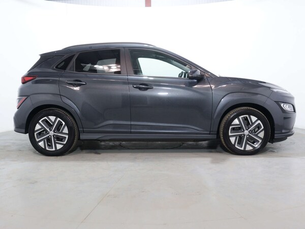 Used Hyundai KONA 2022 for sale - 75594536: Photo 11