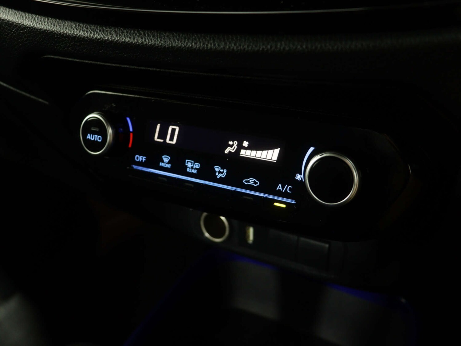 Used Toyota Aygo X 2022 for sale - 75753384: Photo 24
