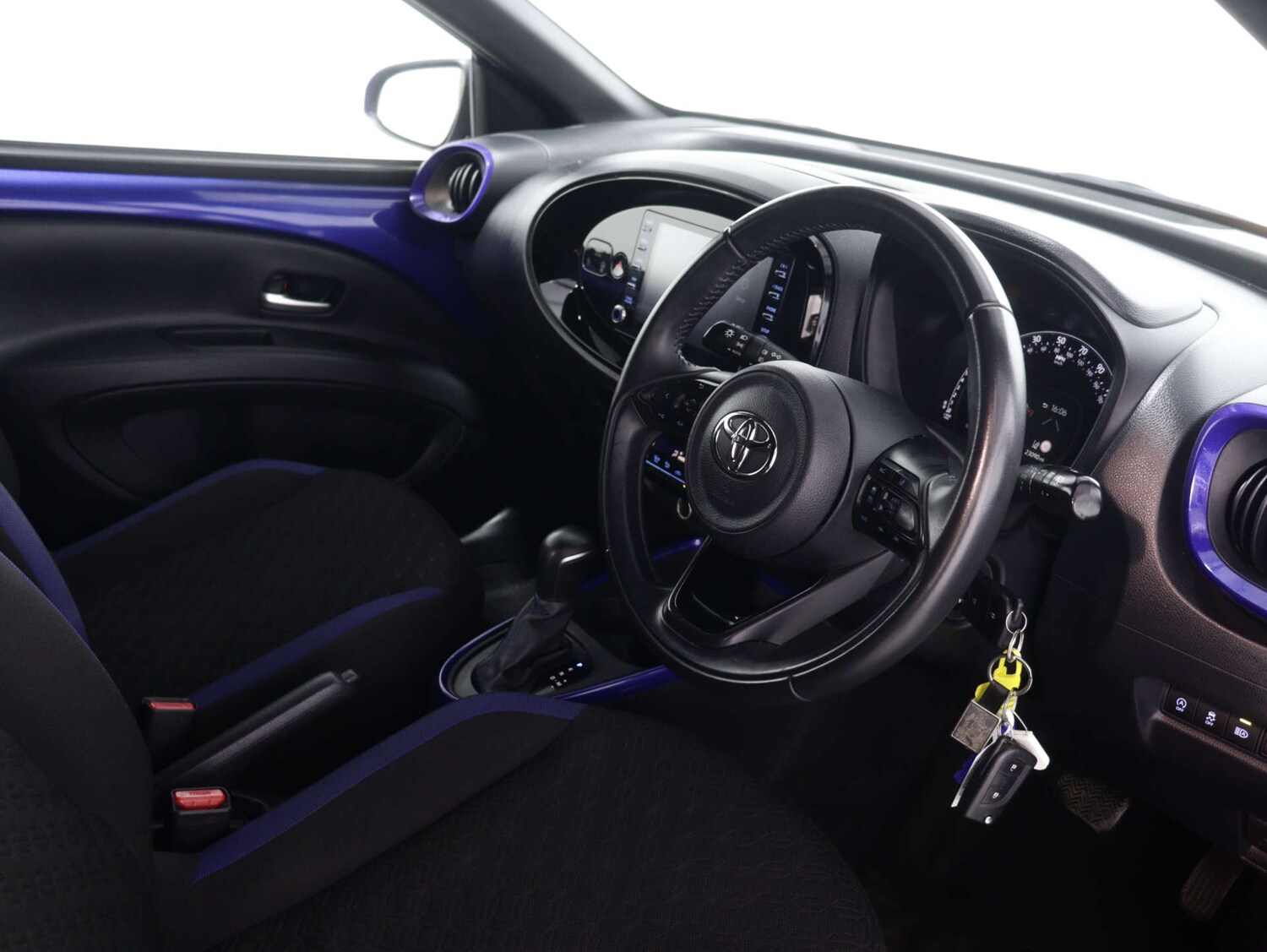 Used Toyota Aygo X 2022 for sale - 75753384: Photo 29