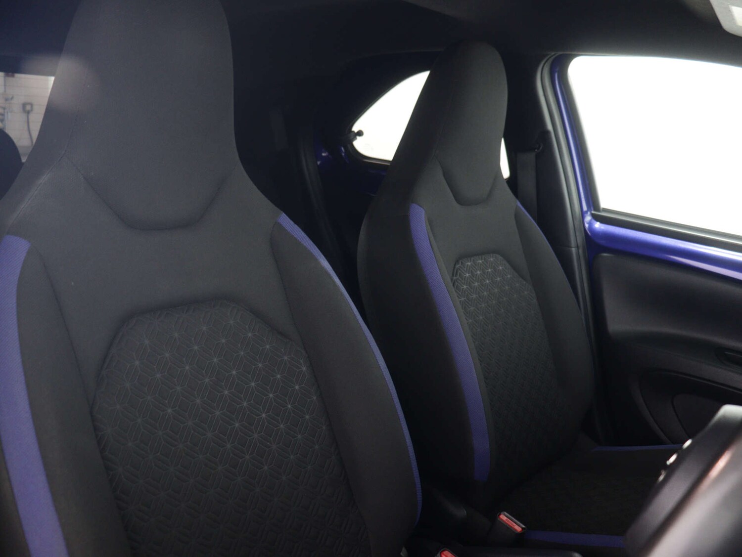 Used Toyota Aygo X 2022 for sale - 75753384: Photo 31