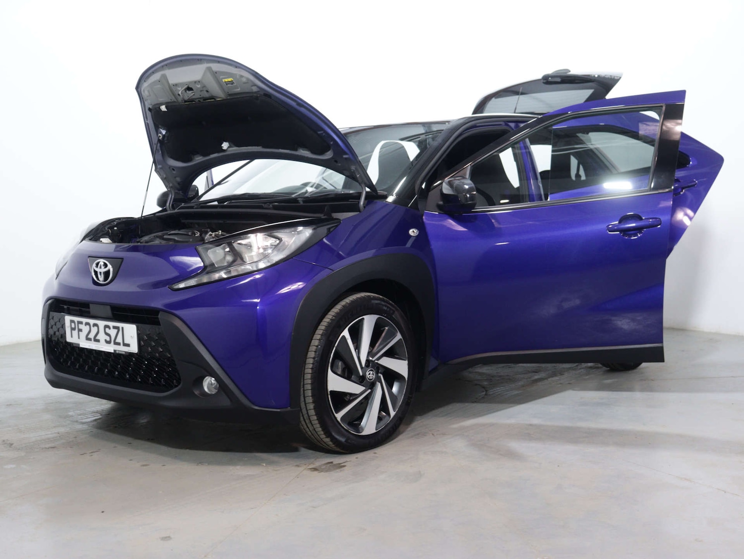 Used Toyota Aygo X 2022 for sale - 75753384: Photo 43