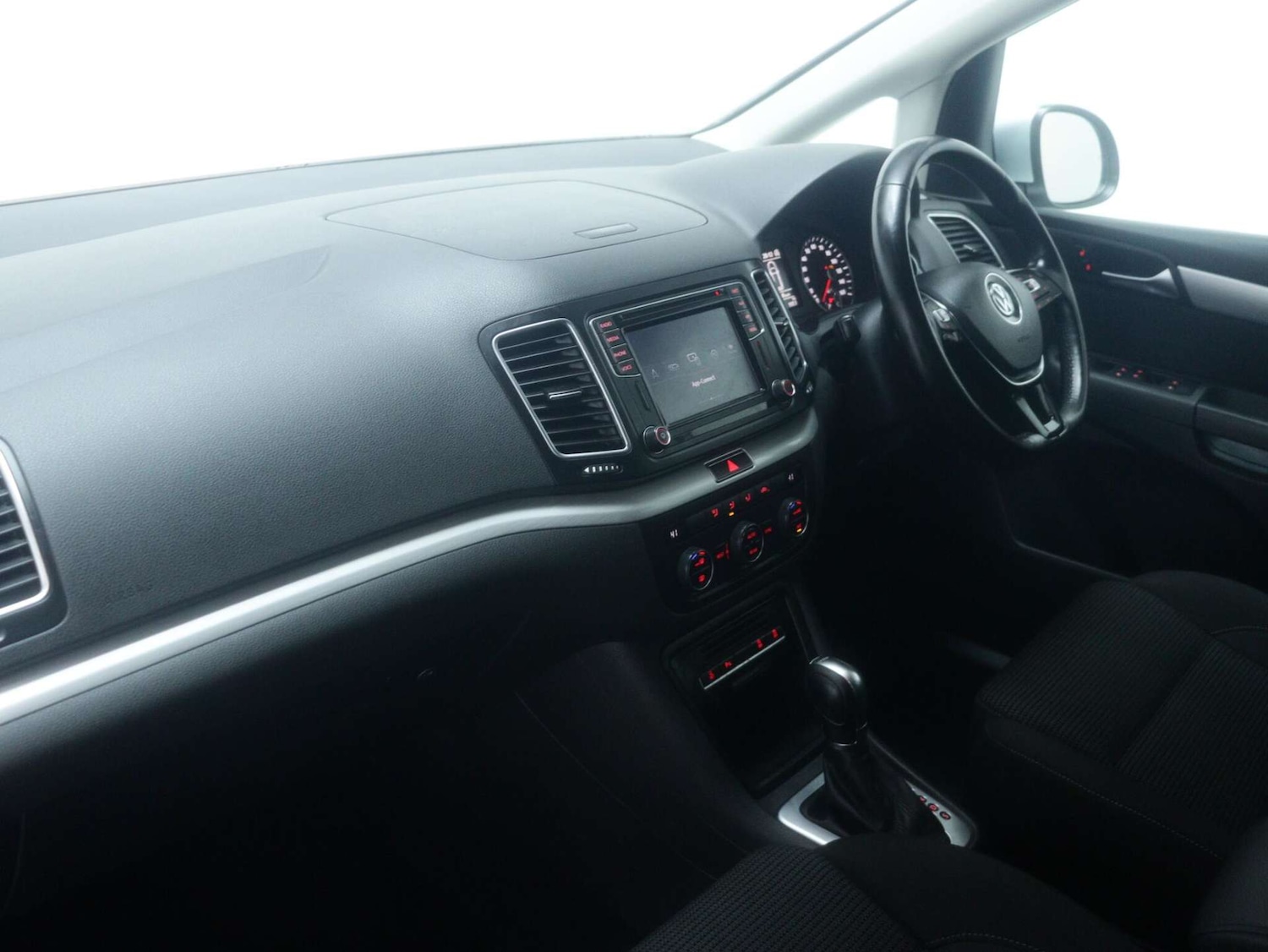 Used Volkswagen Sharan 2021 for sale - 77297270: Photo 44