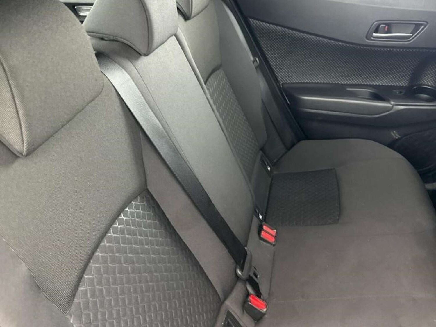 Used Toyota C-HR 2022 for sale - 77555438: Photo 8