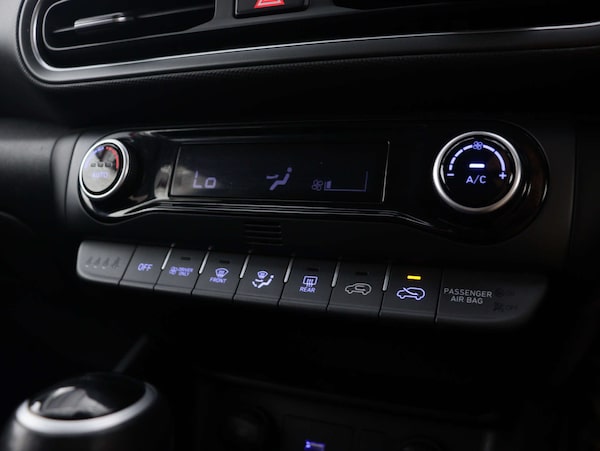 Used Hyundai KONA 2022 for sale - 75581919: Photo 32
