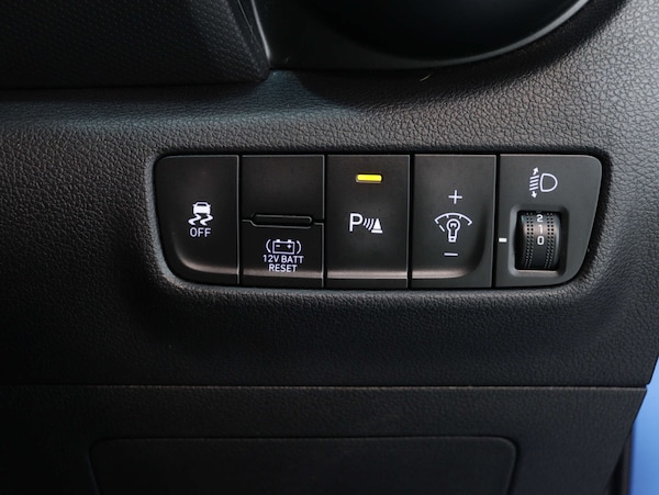 Used Hyundai KONA 2022 for sale - 75581919: Photo 41