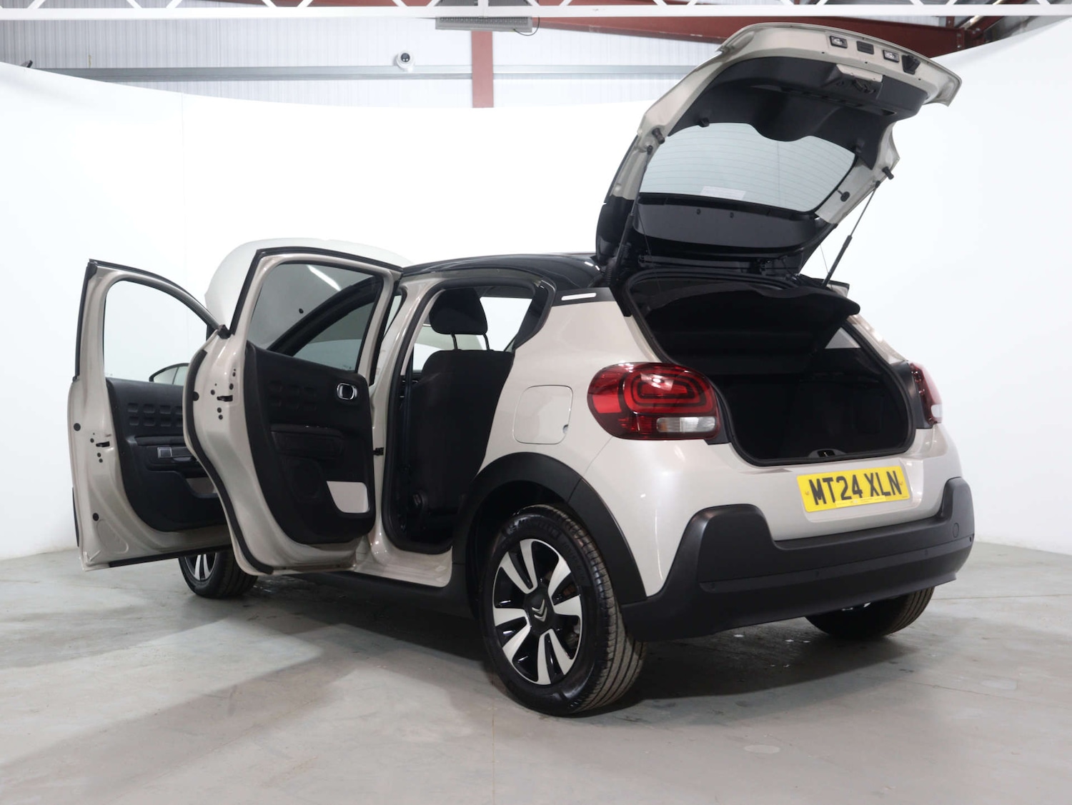 Vehicle 47